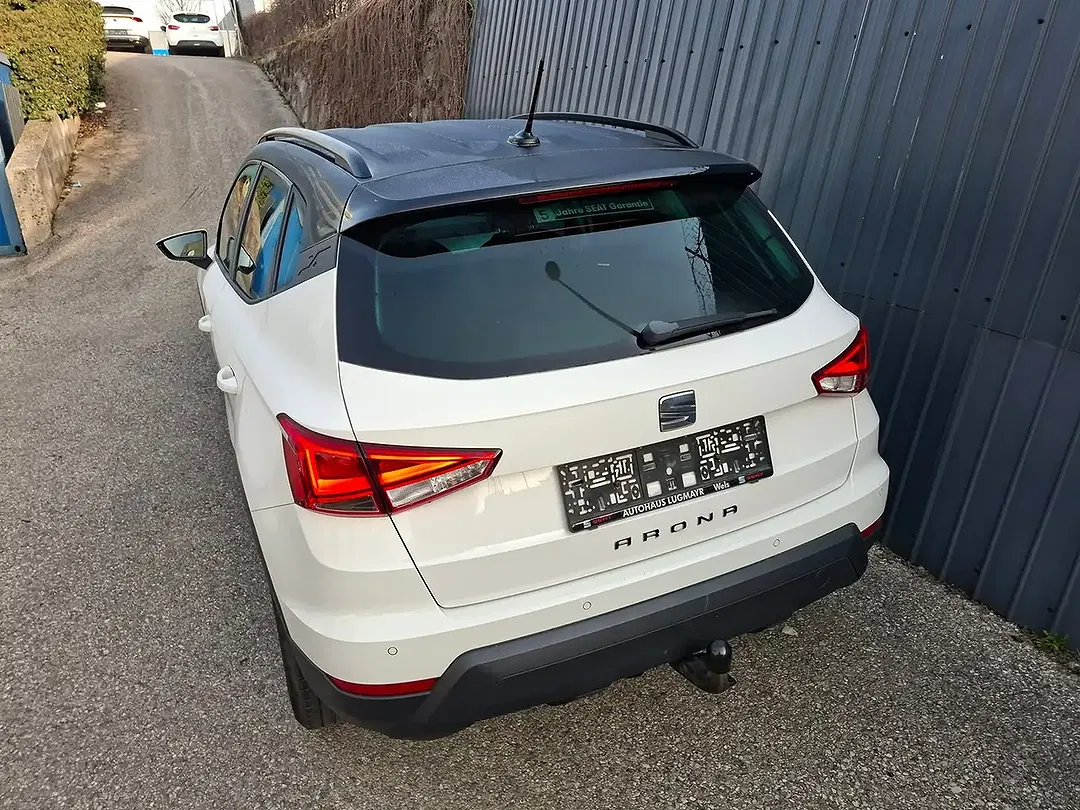 SEAT Arona - Thumbnail 7