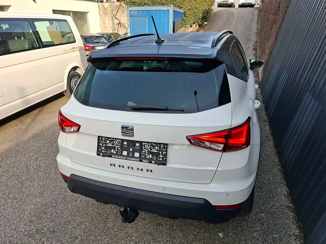 SEAT Arona - Thumbnail 8