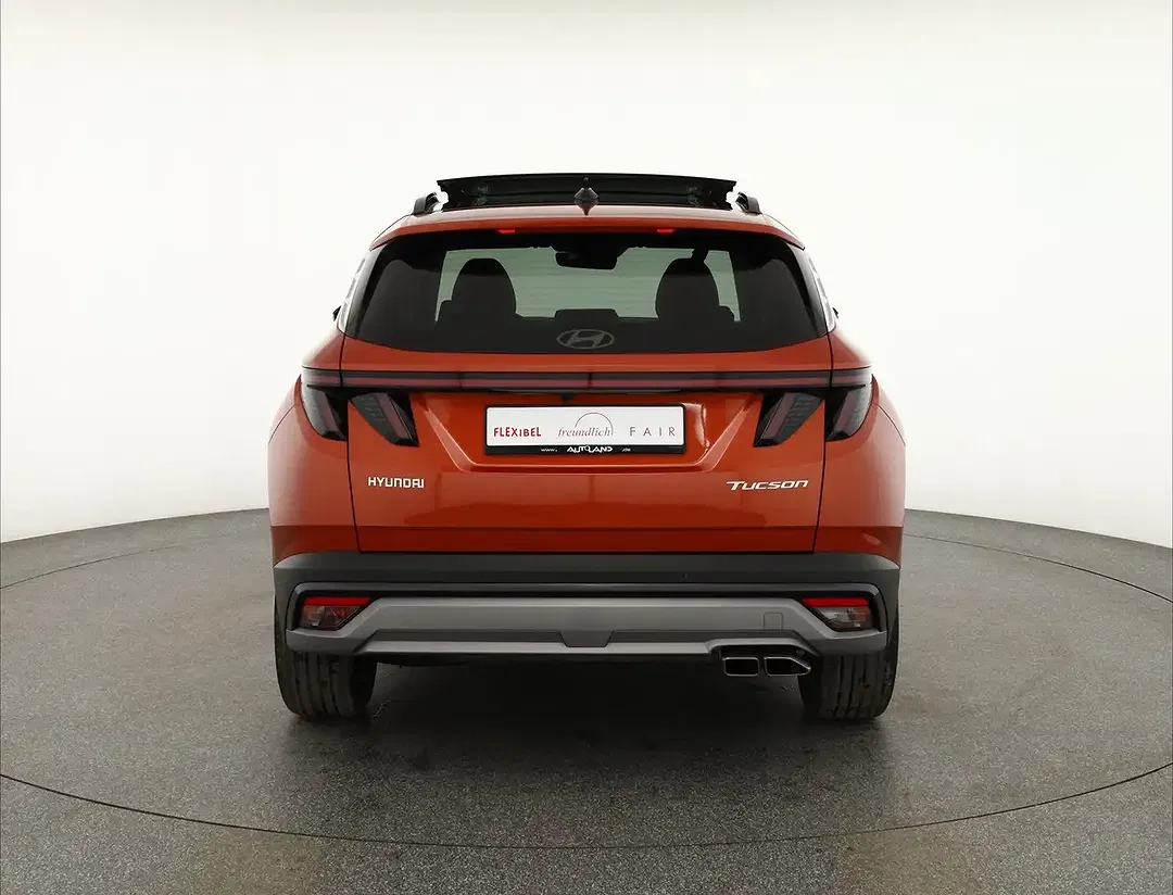 Hyundai TUCSON - Thumbnail 3