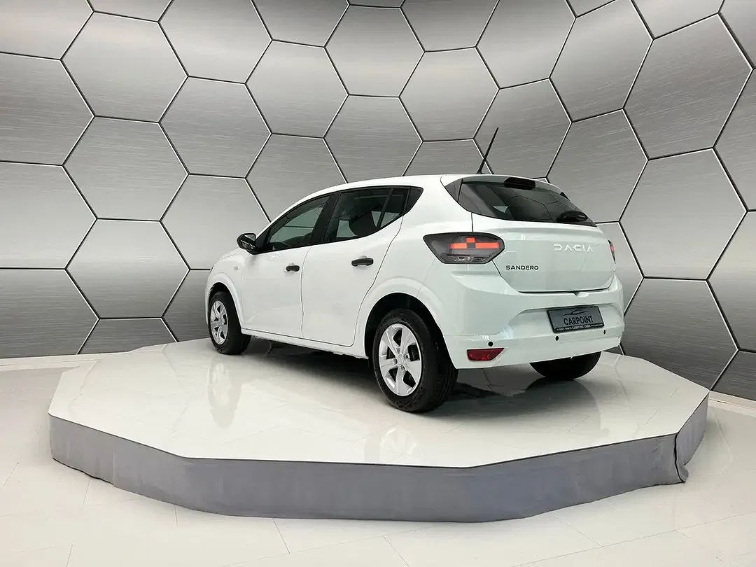 Dacia Sandero - Thumbnail 3
