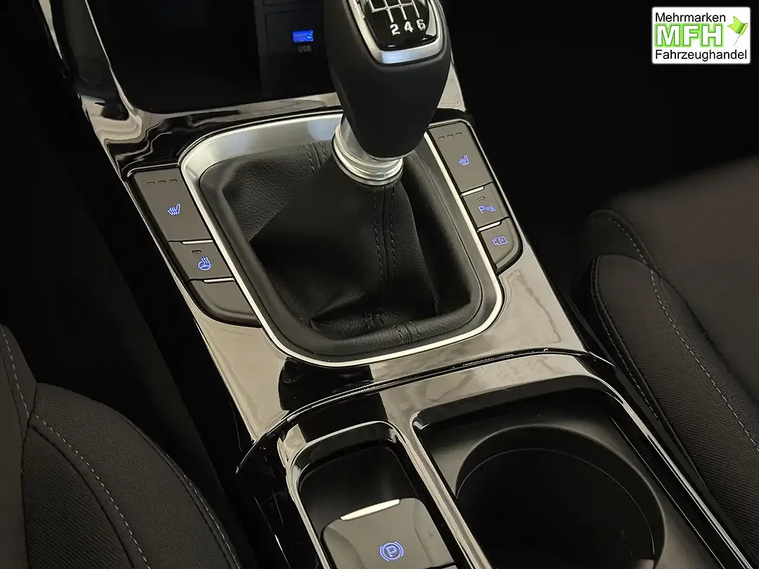 Hyundai i30 - Thumbnail 12