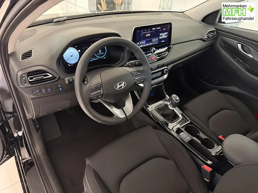Hyundai i30 - Thumbnail 8