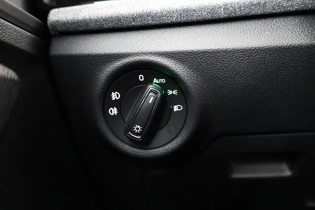 Skoda Kamiq - Thumbnail 9