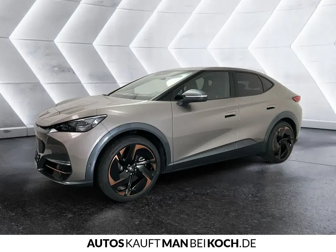 CUPRA Tavascan - Thumbnail 2