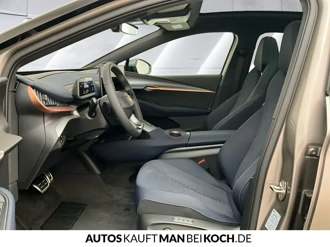 CUPRA Tavascan - Thumbnail 6