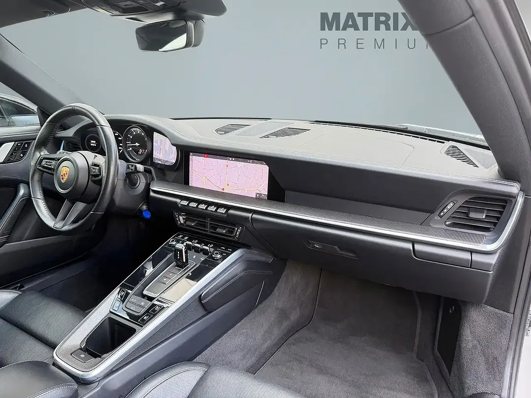 Porsche 992 - Thumbnail 15