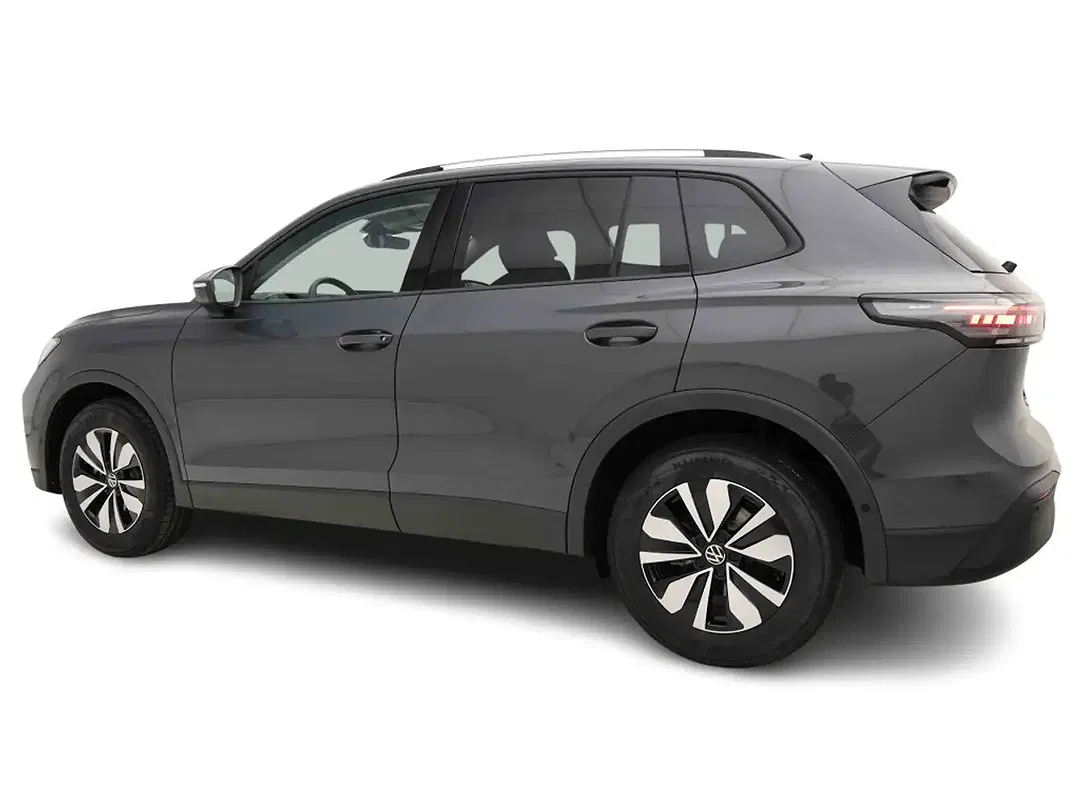 Volkswagen Tiguan - Thumbnail 3