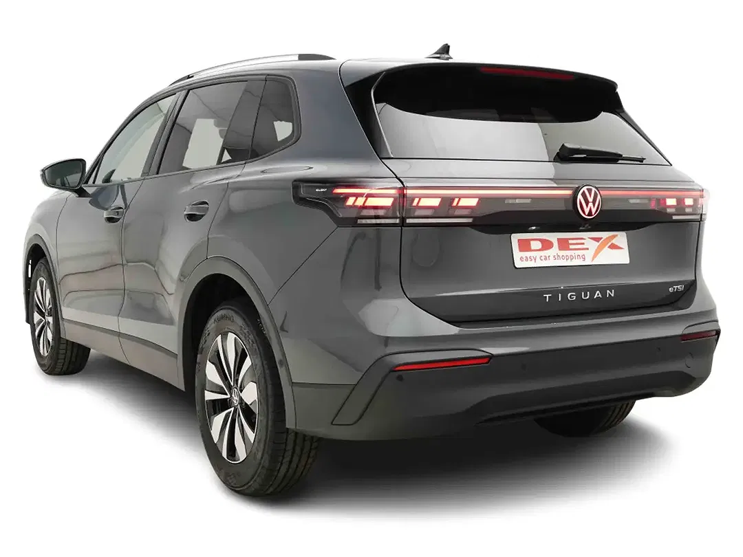 Volkswagen Tiguan - Thumbnail 4