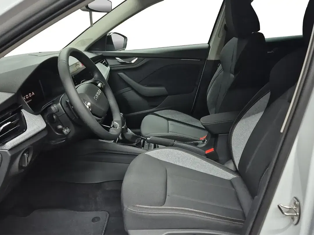 Skoda Scala - Thumbnail 9
