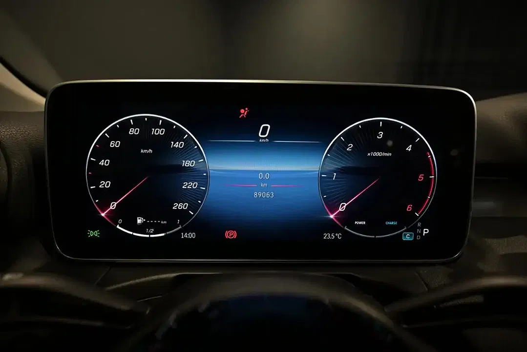 Mercedes-Benz C 200 - Thumbnail 9