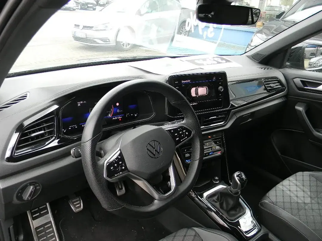Volkswagen T-Roc - Thumbnail 10