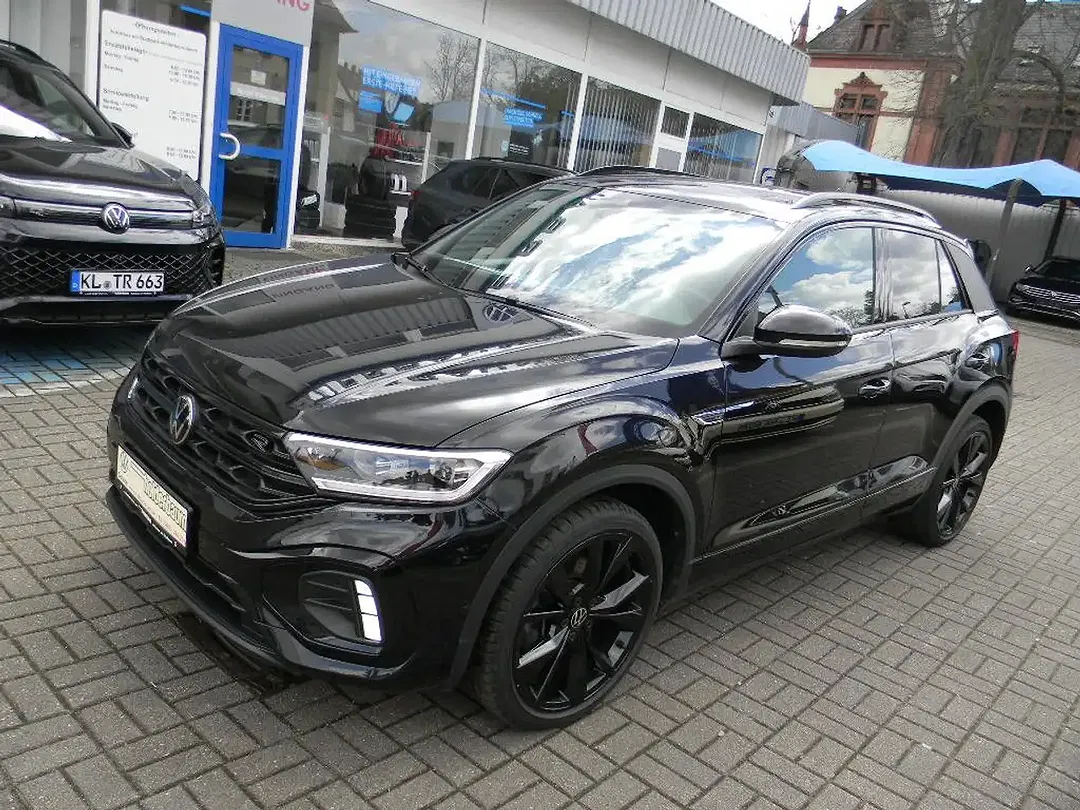 Volkswagen T-Roc - Thumbnail 2