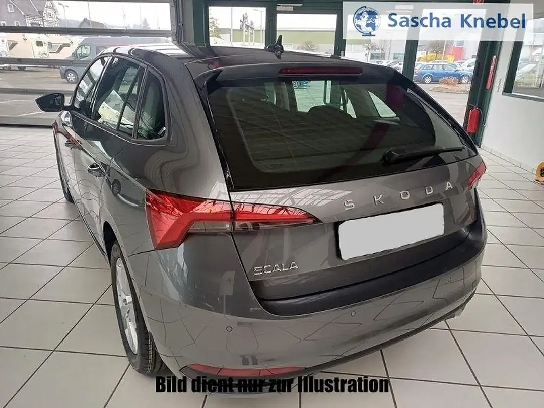 Skoda Scala - Thumbnail 8