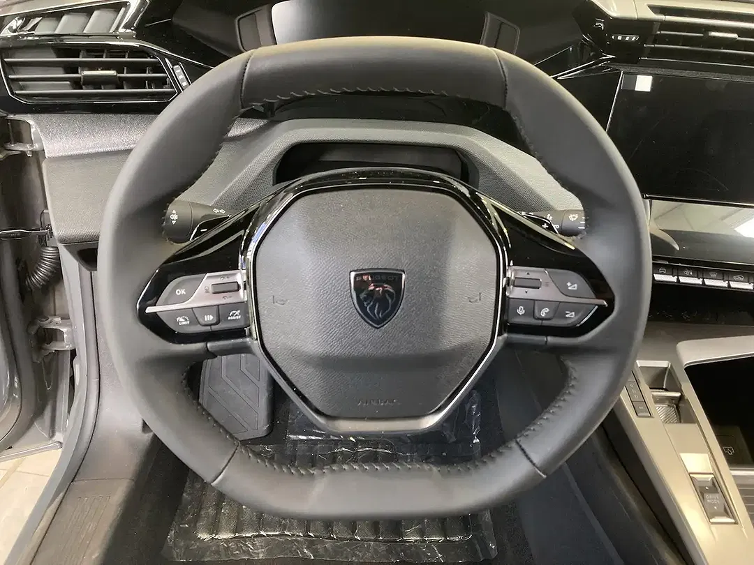 Peugeot 308 - Thumbnail 7