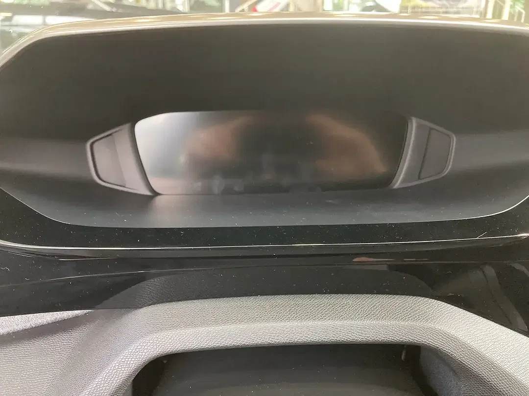 Peugeot 308 - Thumbnail 8