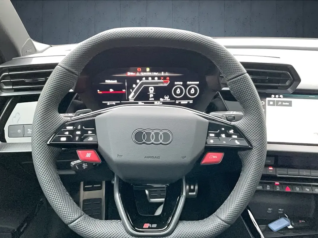 Audi RS3 - Thumbnail 11