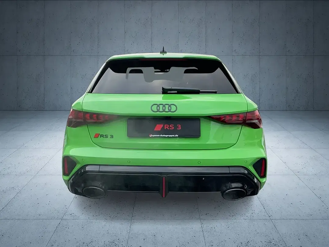 Audi RS3 - Thumbnail 5