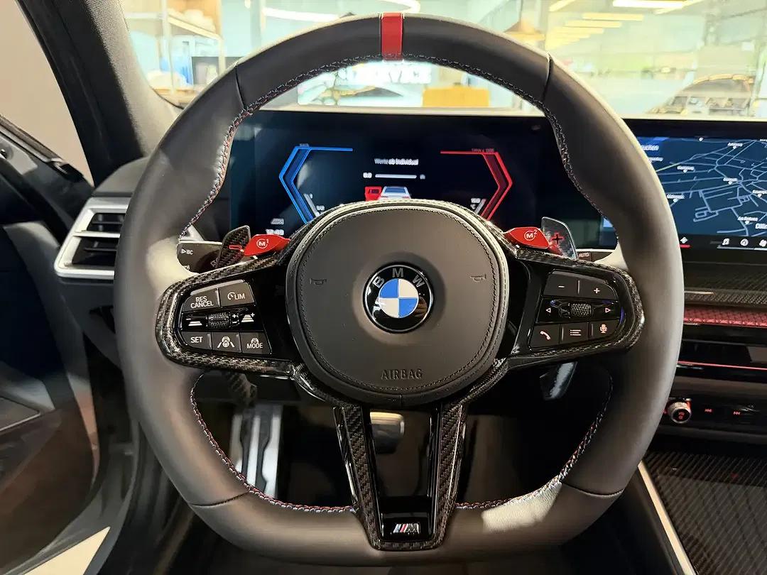 BMW M3 - Thumbnail 4