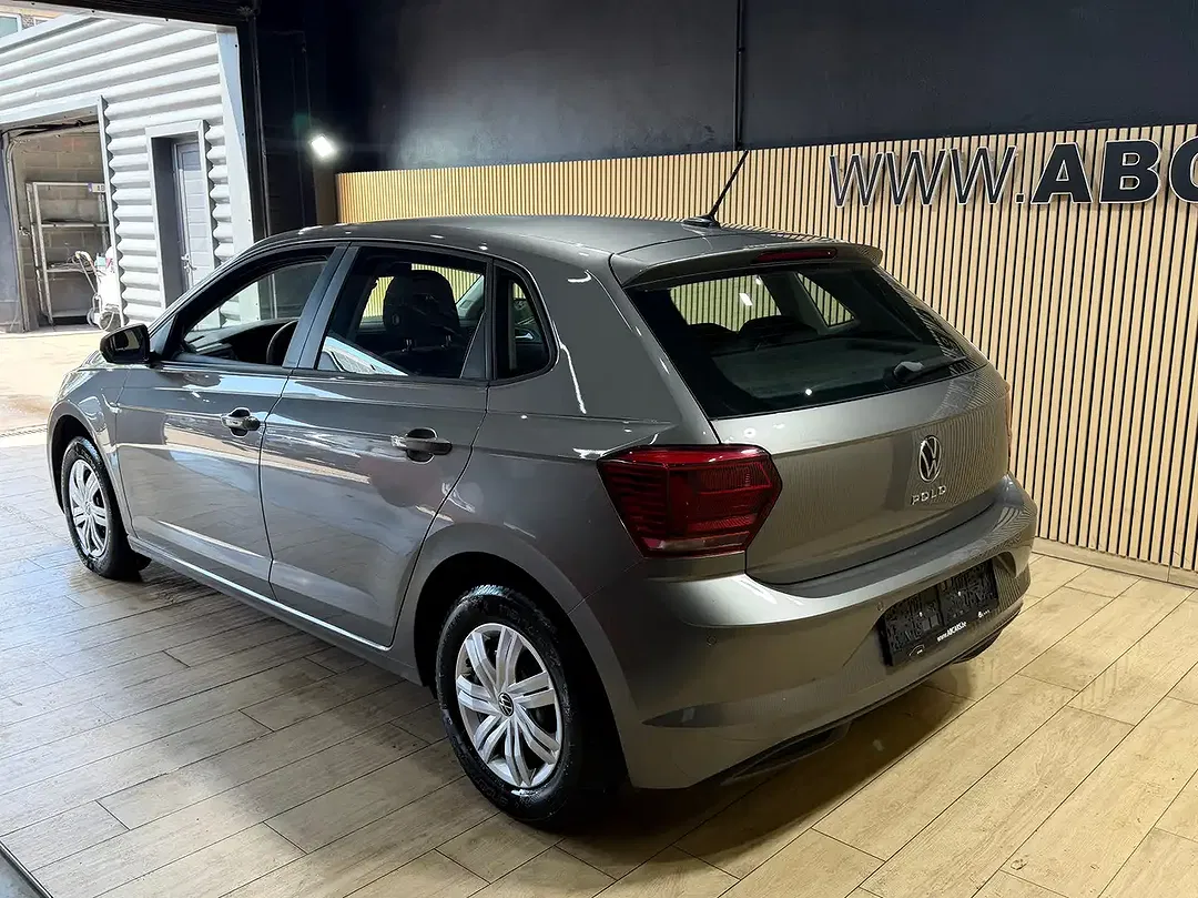 Volkswagen Polo - Thumbnail 5