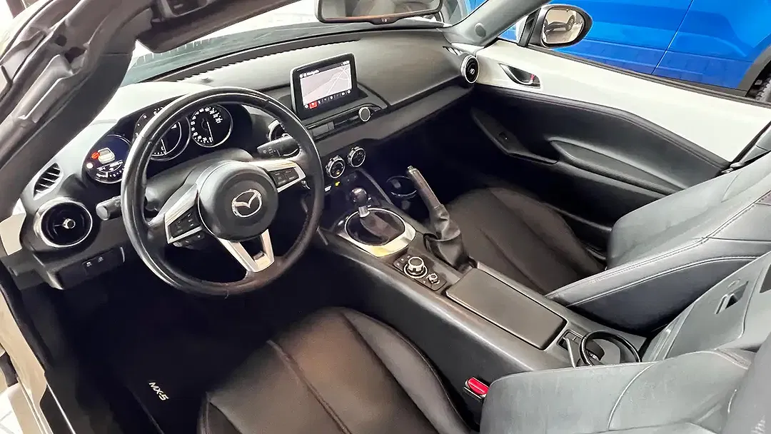 Mazda MX-5 - Thumbnail 6