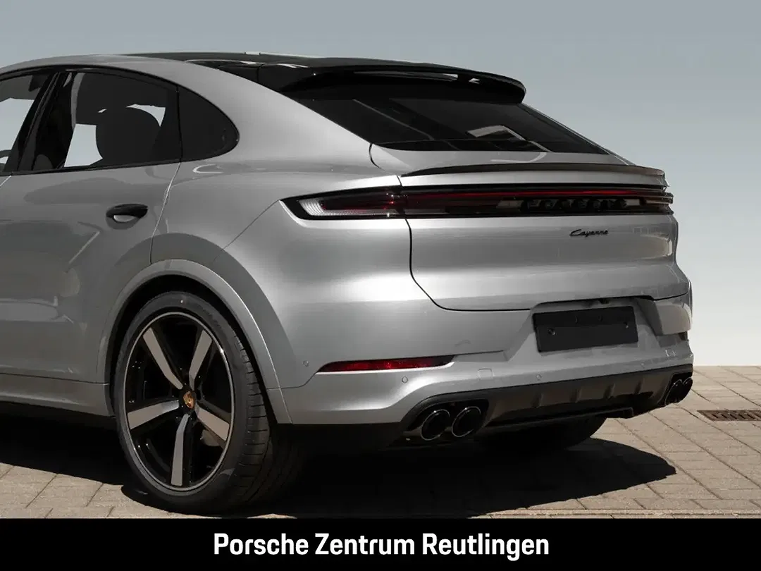 Porsche Cayenne - Thumbnail 12