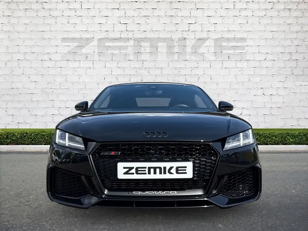 Audi TT RS - Thumbnail 4