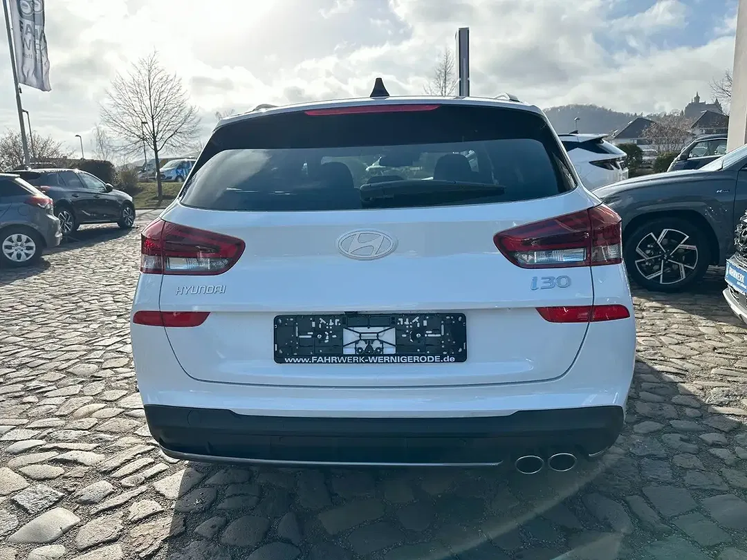 Hyundai i30 - Thumbnail 9