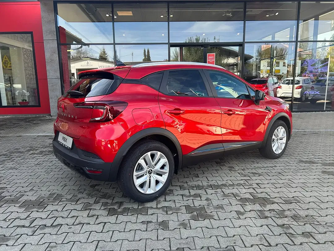Mitsubishi ASX - Thumbnail 2