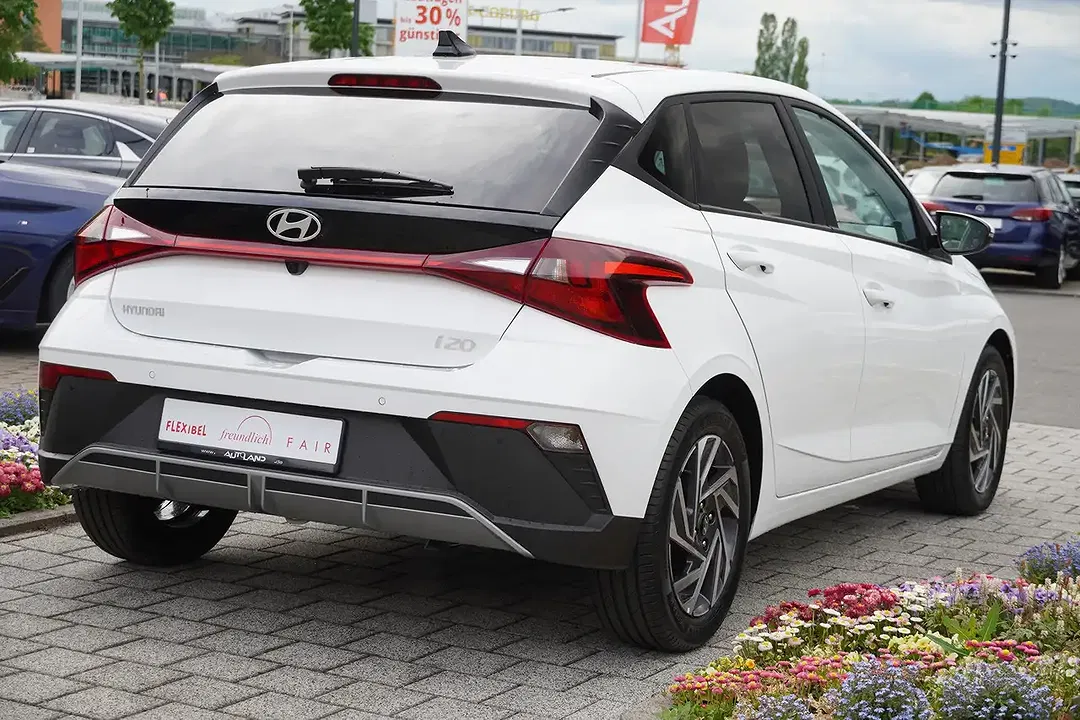 Hyundai i20 - Thumbnail 7