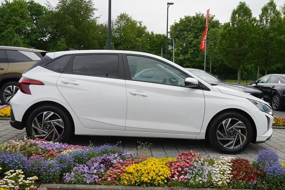 Hyundai i20 - Thumbnail 8