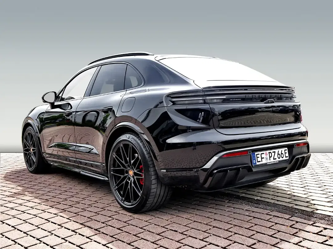 Porsche Macan - Thumbnail 3