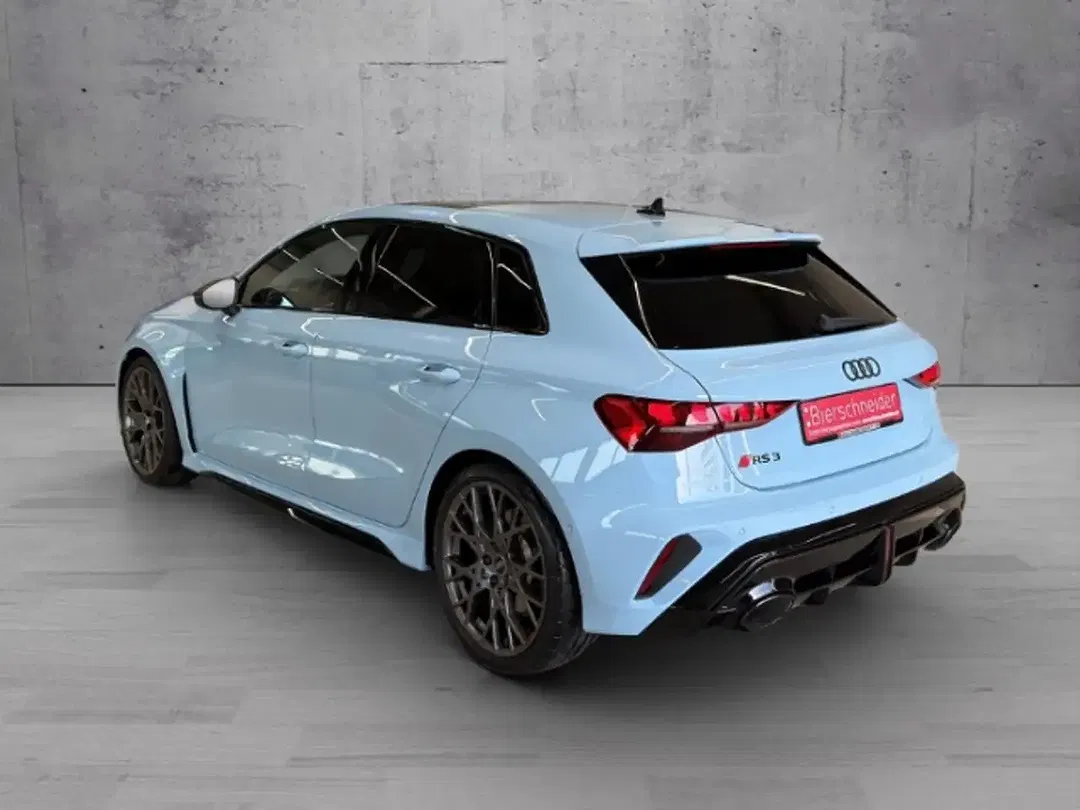Audi RS3 - Thumbnail 5