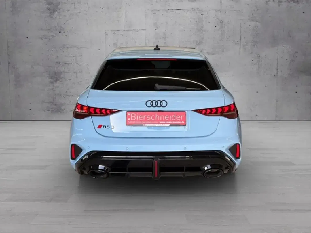 Audi RS3 - Thumbnail 6