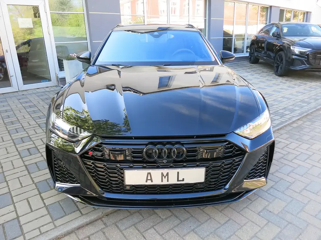 Audi RS6 - Thumbnail 2