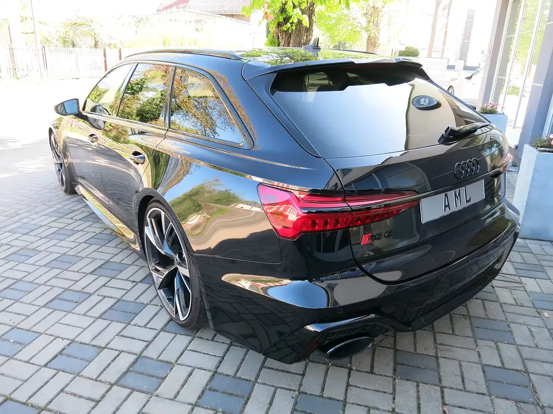 Audi RS6 - Thumbnail 7