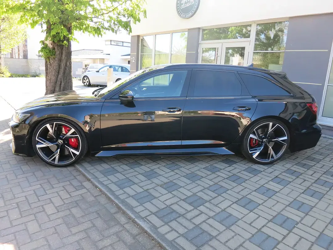 Audi RS6 - Thumbnail 8
