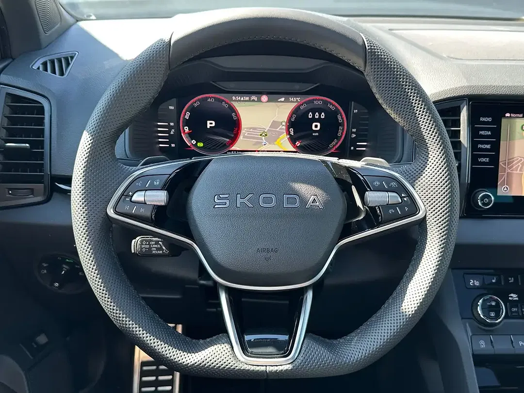 Skoda Karoq - Thumbnail 9