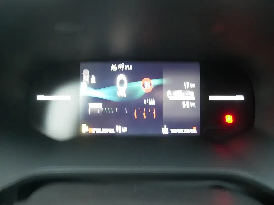 Mitsubishi ASX - Thumbnail 8