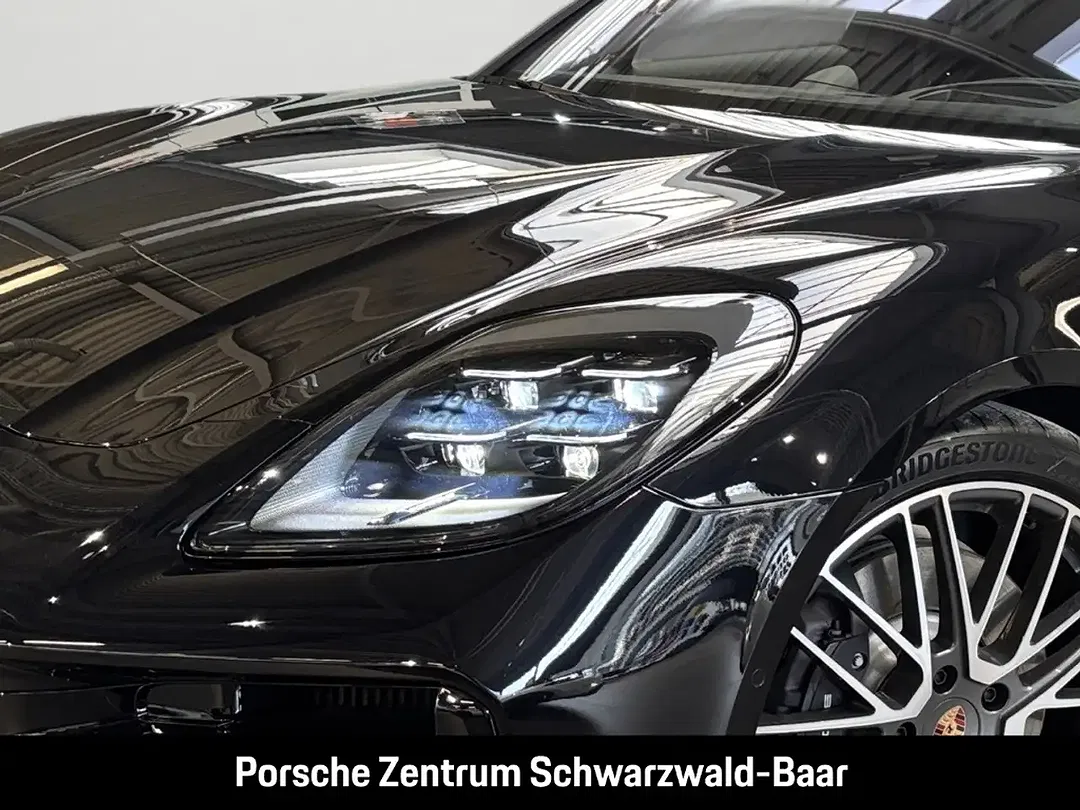Porsche Panamera - Thumbnail 10