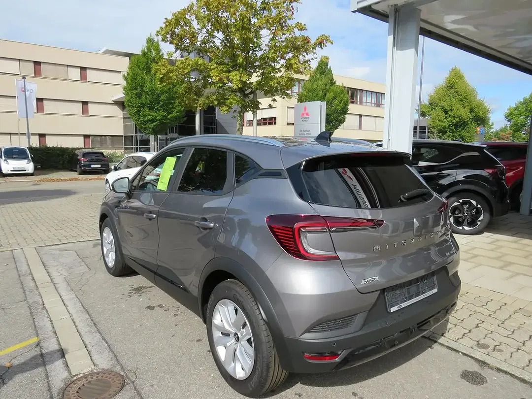 Mitsubishi ASX - Thumbnail 3