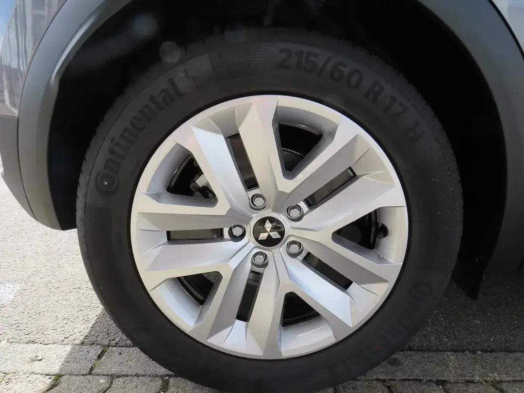 Mitsubishi ASX - Thumbnail 6