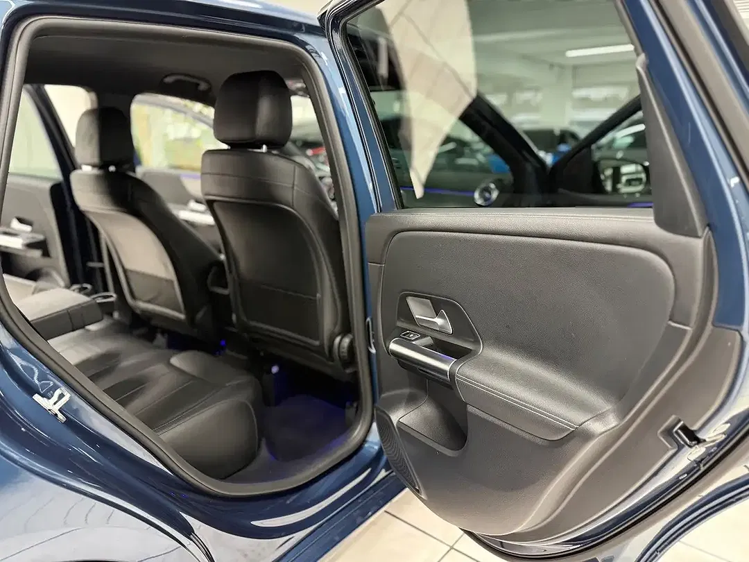 Mercedes-Benz B 180 - Thumbnail 11