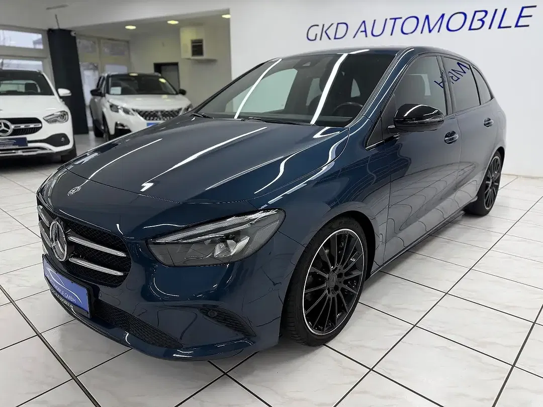 Mercedes-Benz B 180 - Thumbnail 5