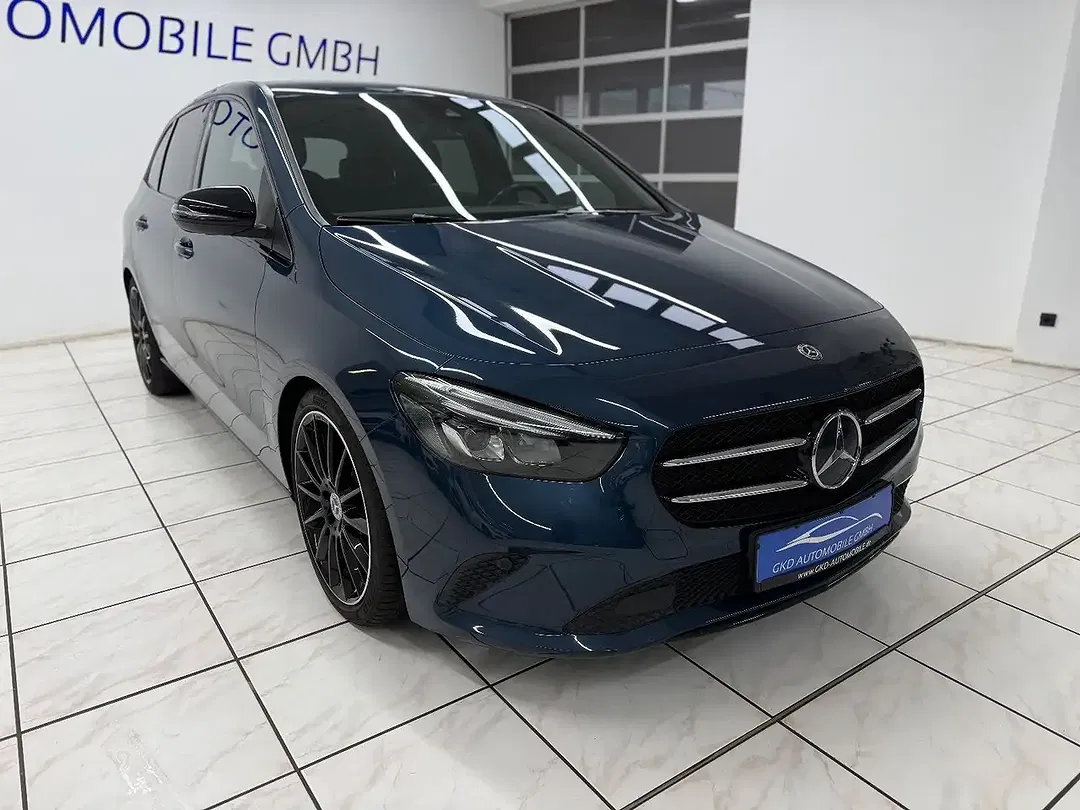 Mercedes-Benz B 180 - Thumbnail 6