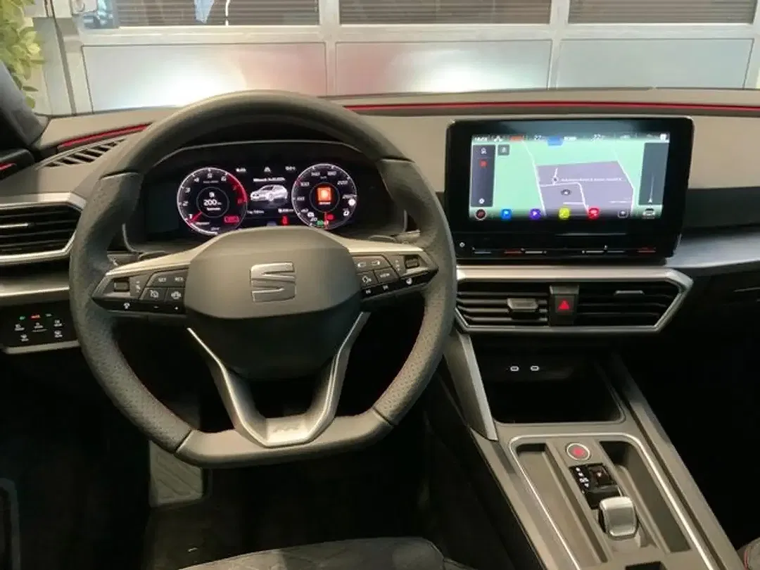 SEAT Leon - Thumbnail 6
