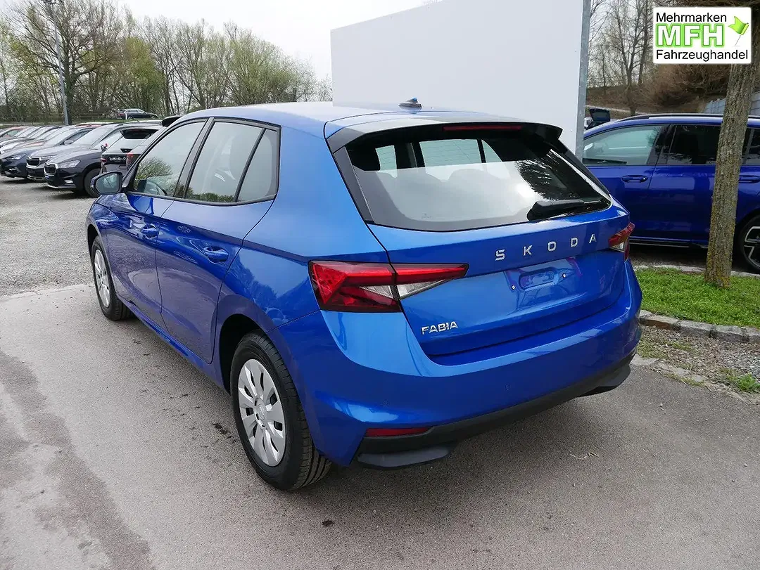 Skoda Fabia - Thumbnail 5