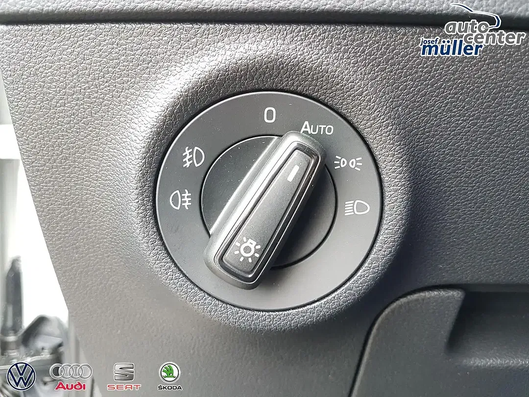 Skoda Karoq - Thumbnail 18
