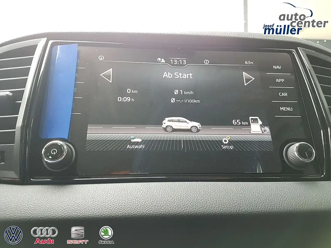 Skoda Karoq - Thumbnail 24