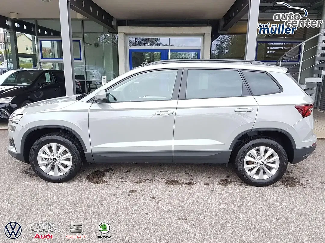 Skoda Karoq - Thumbnail 9
