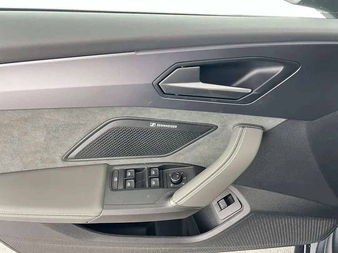 CUPRA Leon - Thumbnail 11